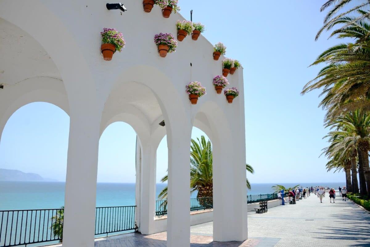 Hernan Cortes Nerja Eksteriør bilde